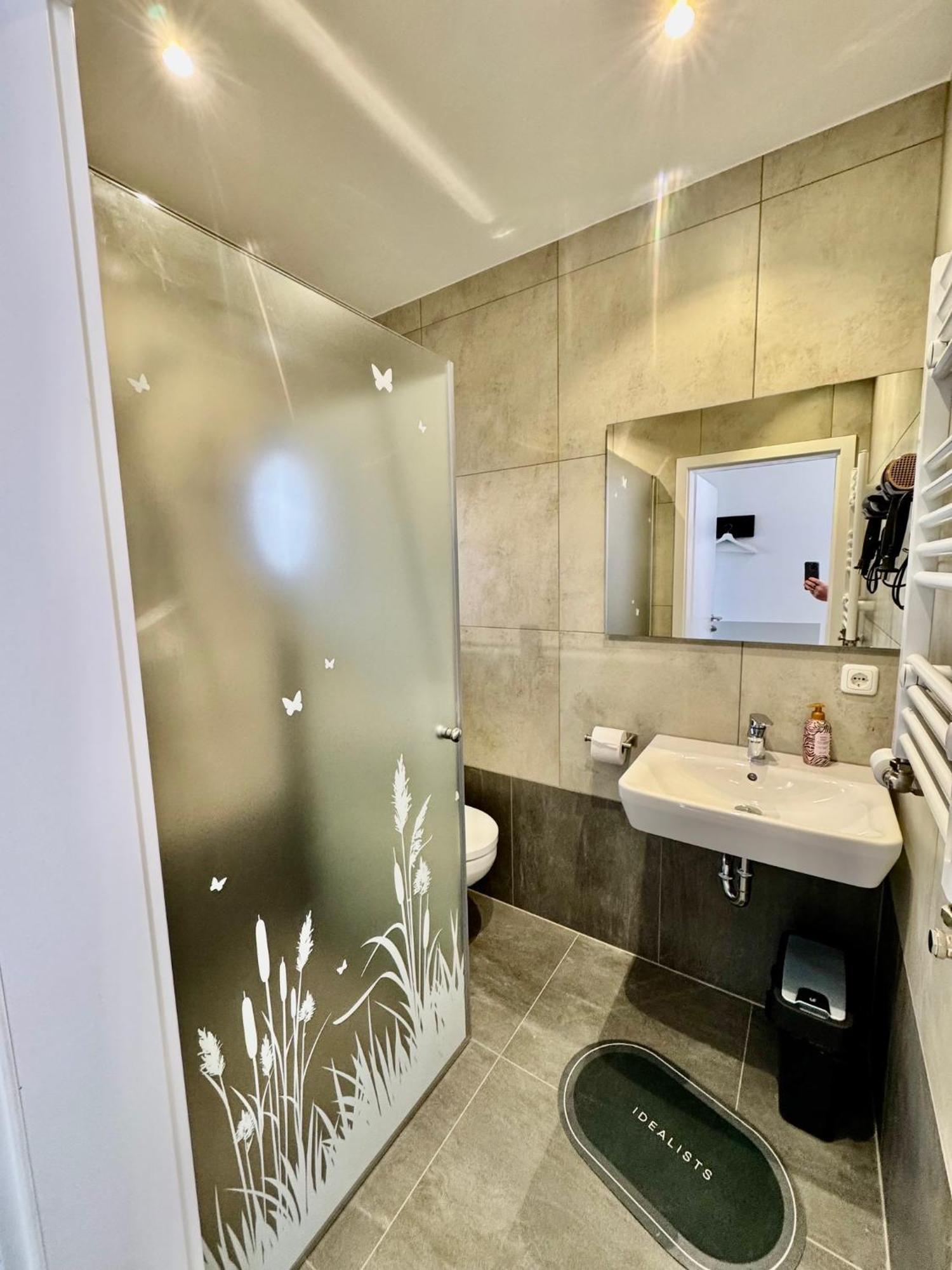 Gaestezimmer Beate Und Ferienwohnung Rheda Wiedenbrueck Extérieur photo